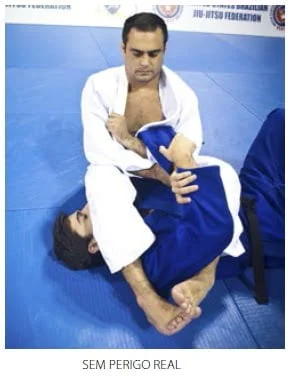 Finalização sem perigo real no Jiu Jitsu não vale vantagem