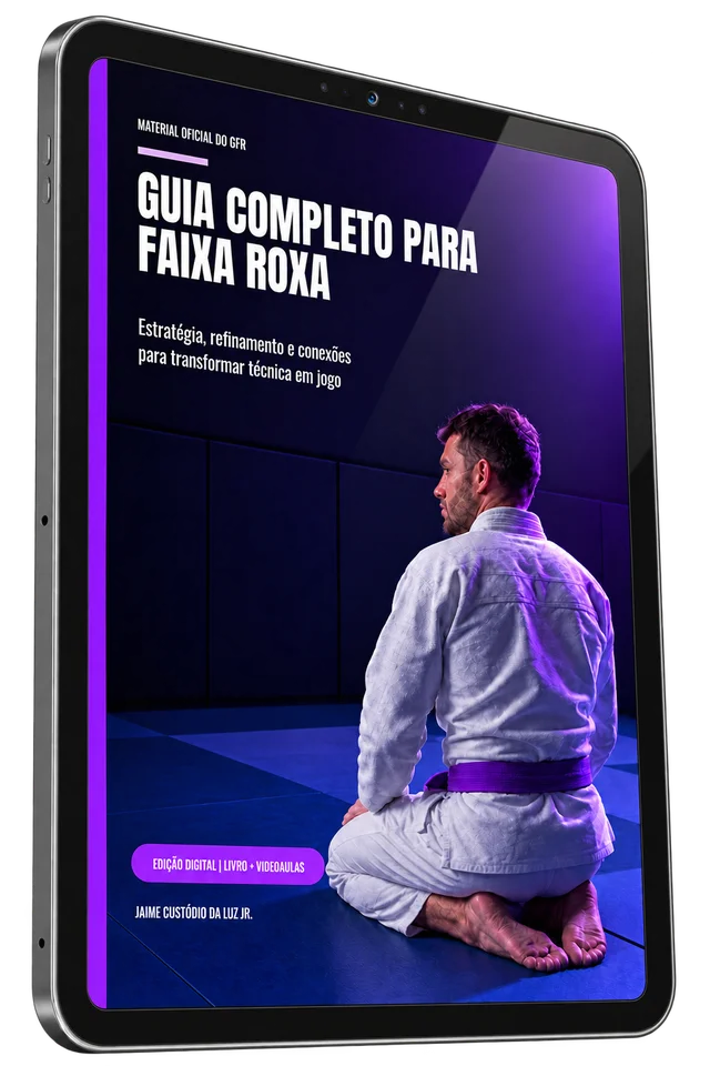Ebook oficial do Guia para a Faixa Roxa em um tablet