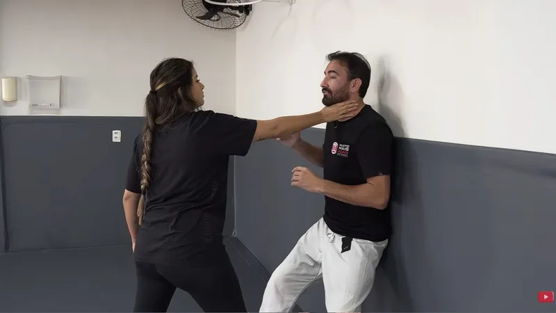 Aula do módulo Defesa Pessoal do GFR